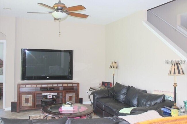 Building Photo - 21745 Garden Walk Loop