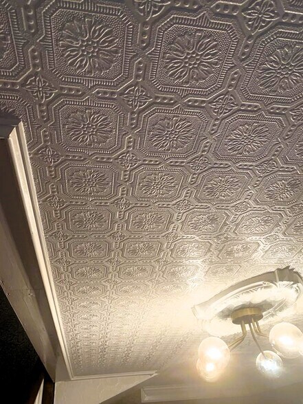 Building Photo - 49 Duke St