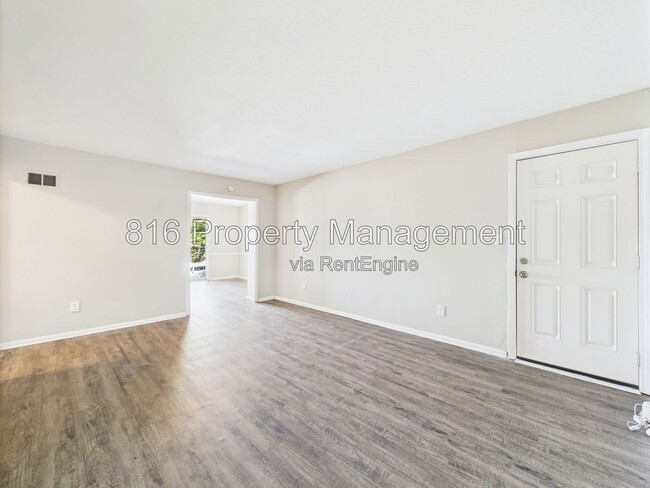 Building Photo - 8034 Campbell St