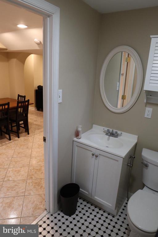 Building Photo - 11202 Troy Rd