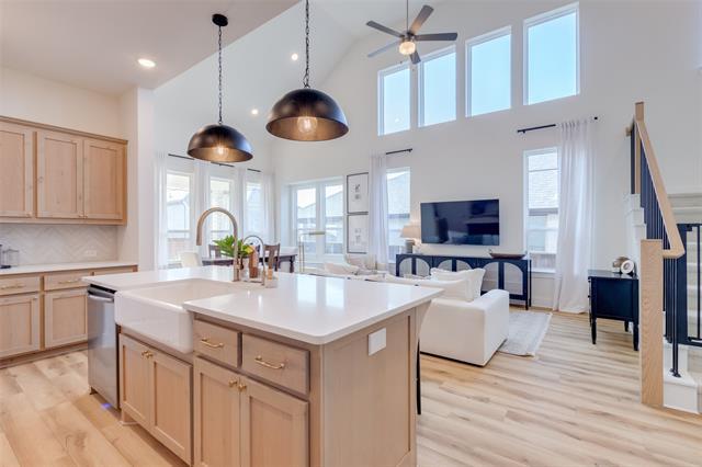 Building Photo - 1513 Waxwing Pl