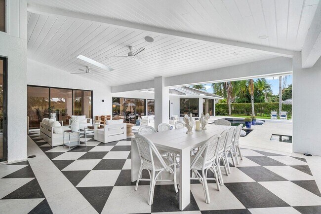 Building Photo - 11839 Maidstone Dr