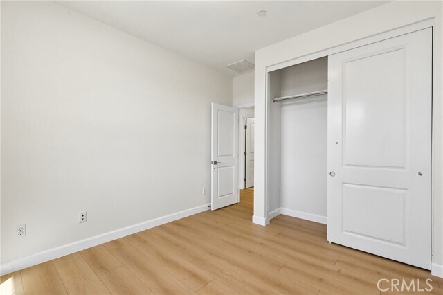 Building Photo - 150 Barrow