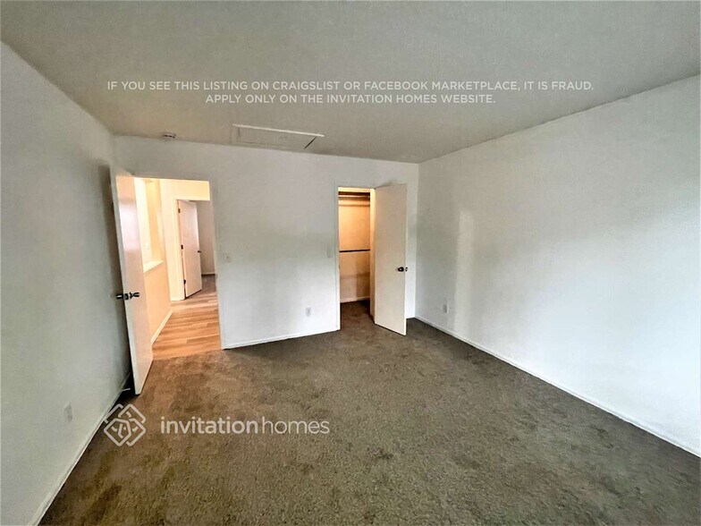Building Photo - 4511 N Blazingstar Trail