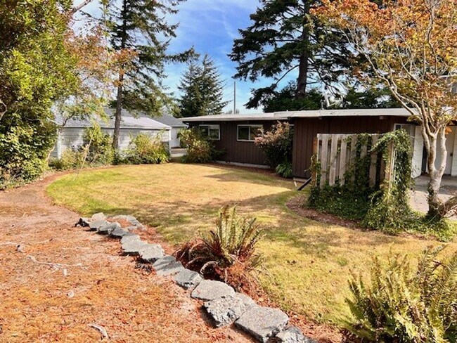 Building Photo - 9996 - Procurement Properties