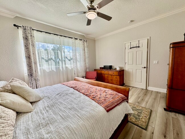 Building Photo - 8082 Aberdeen Dr