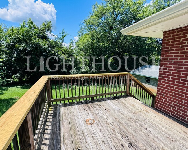 Building Photo - 2152 Dandridge Ave