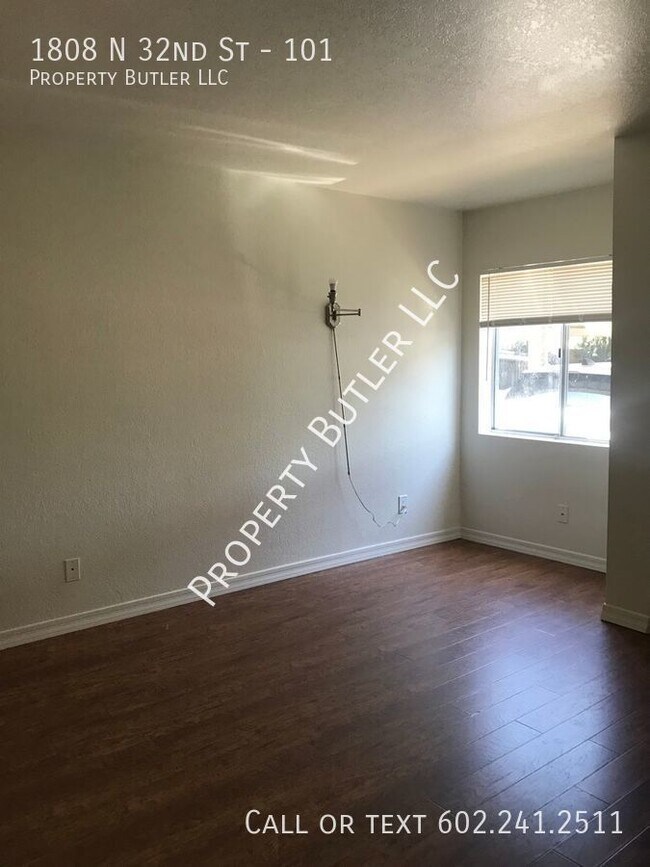 Building Photo - 1808 N 32nd St