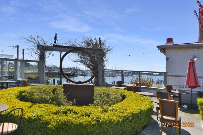 Building Photo - Beautiful and Quiet Gated Community steps from the Marina!