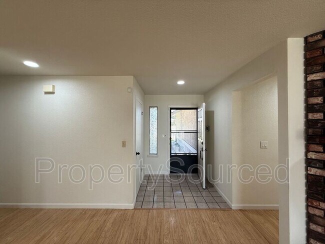 Building Photo - 1444 Snead Ct