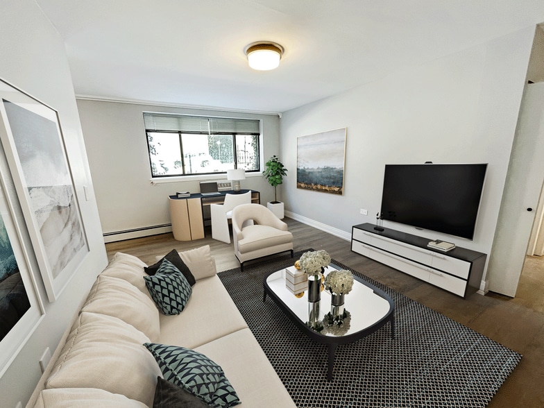 Building Photo - 5650 N Sheridan Rd