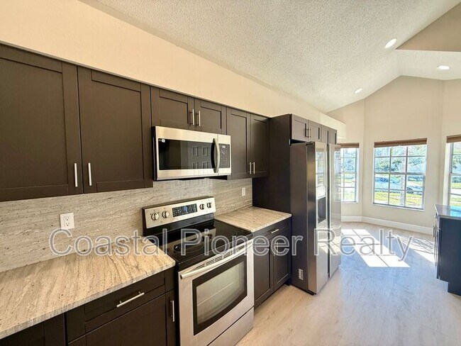 Building Photo - 8731 Huntfield St