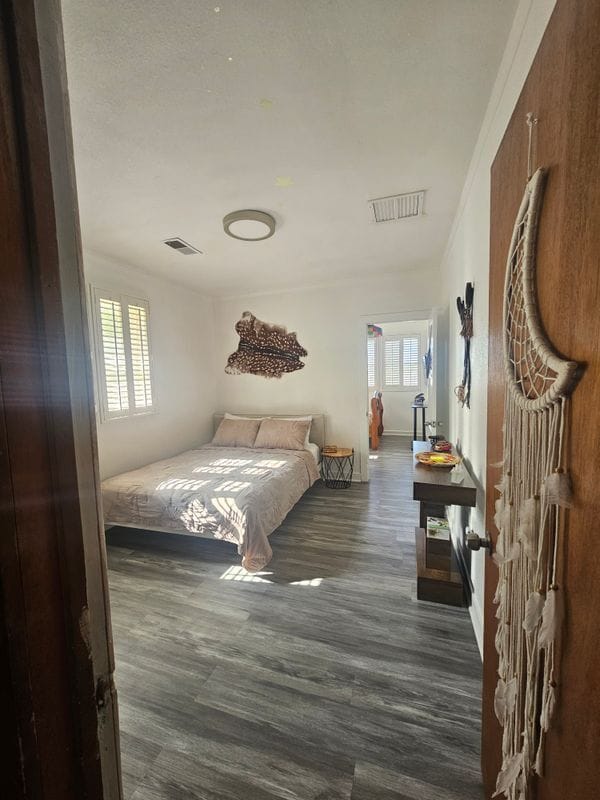 Building Photo - 12753 E Ave V 14