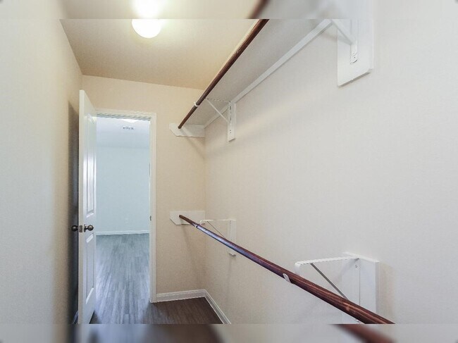 Building Photo - 3306 Any Way