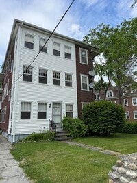 Building Photo - 77 Lake St