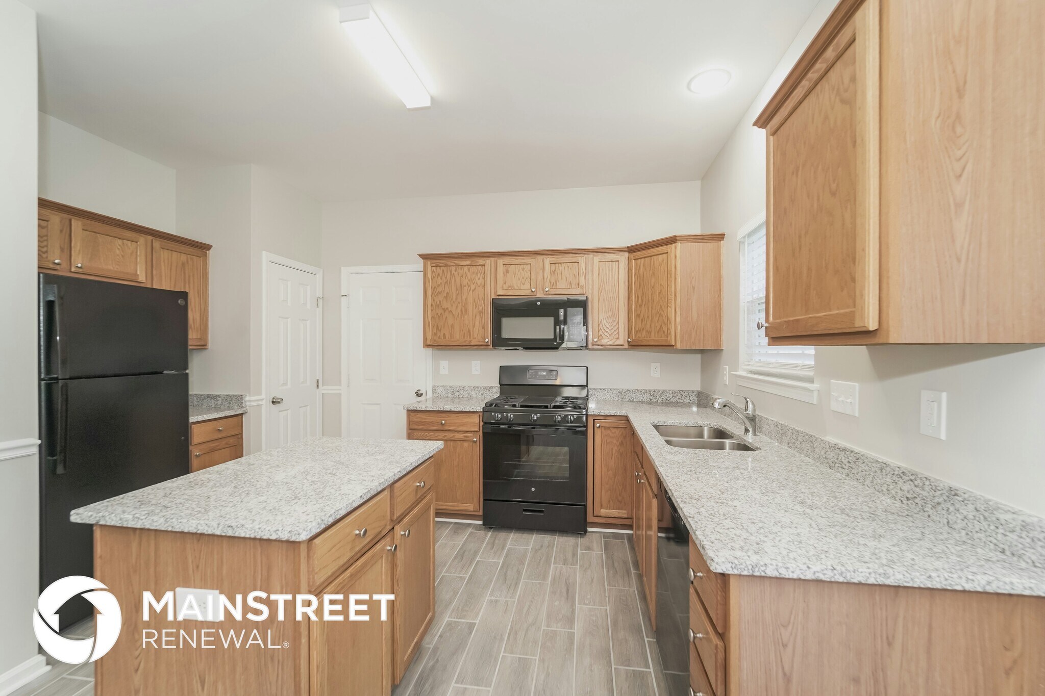 Building Photo - 10036 Spring Park Dr