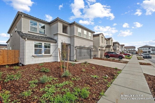 Building Photo - 365 Gold Coast Rd