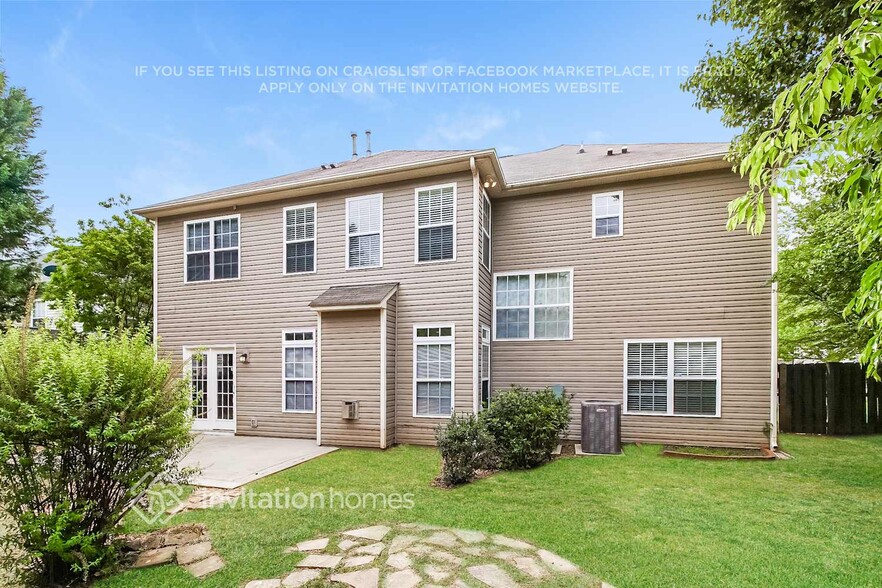 Building Photo - 224 Golden Valley Dr