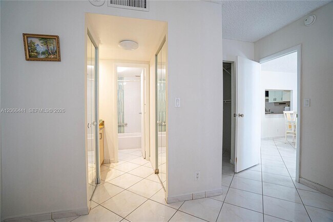 Building Photo - 600 Three Islands Boulevard