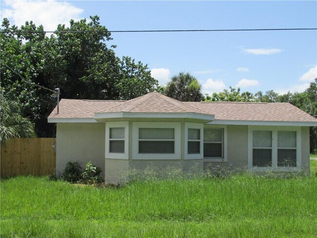 Building Photo - 23112 Central Ave