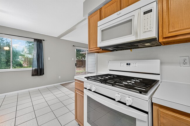 Building Photo - 8827 Boulder Springs Dr