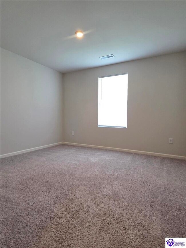Building Photo - 132 Elegance Wy