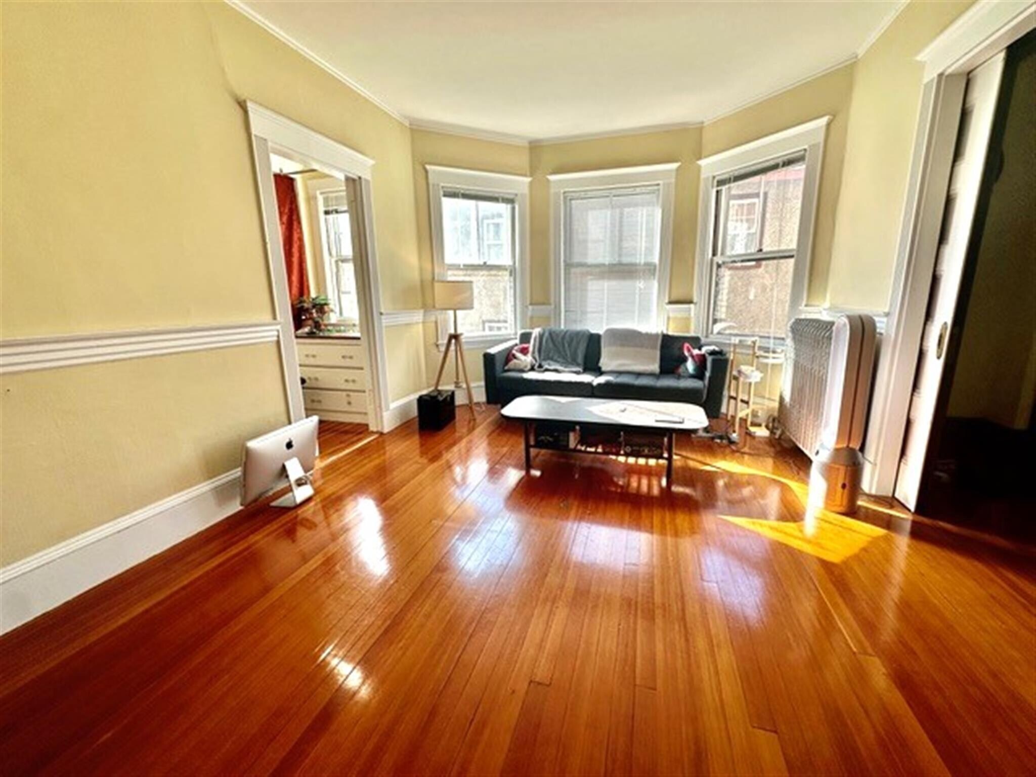 Building Photo - 77 College Ave