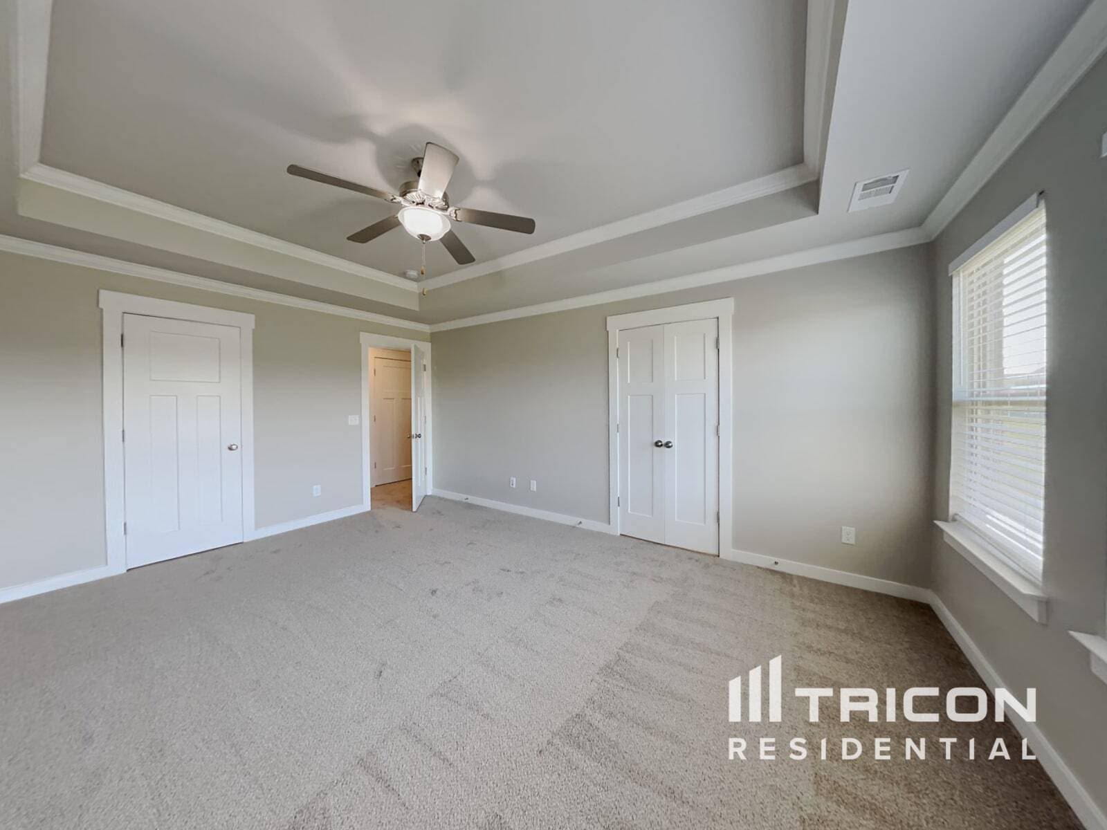 Building Photo - 4941 Kingdom Dr