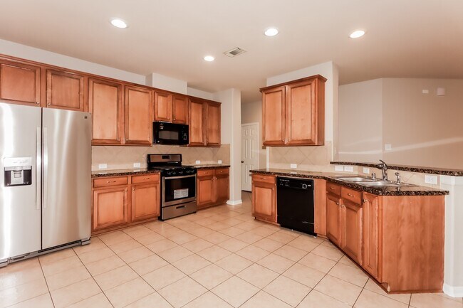 Building Photo - 7310 Enchanted Rock Ln