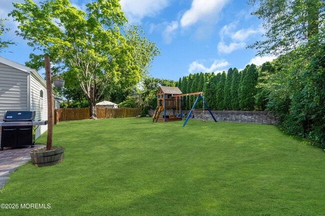 Building Photo - 519 Ryeside Ave