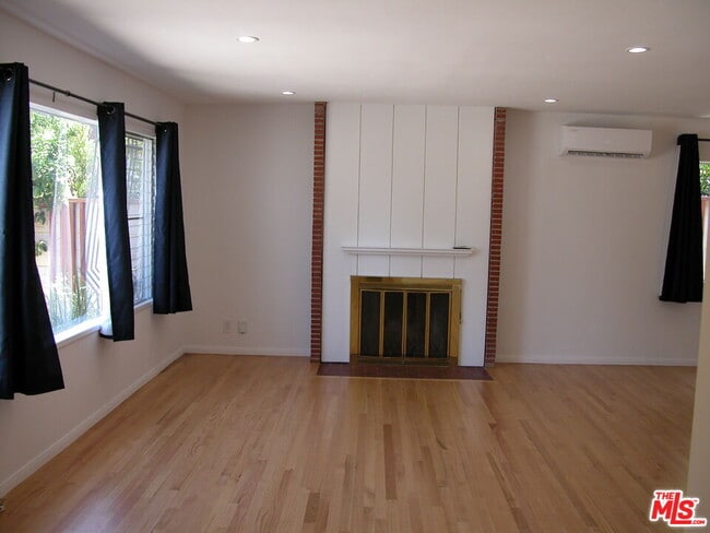 Building Photo - 6446 Riggs Pl