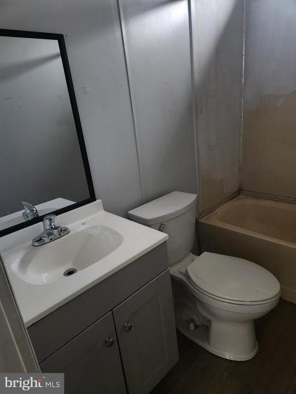 Building Photo - 173 Rudolph Ct