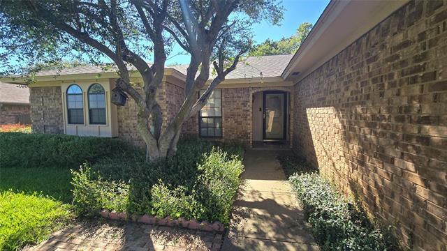 Building Photo - 1001 Woodhaven Ct