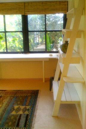 Building Photo - 902 S Palmway