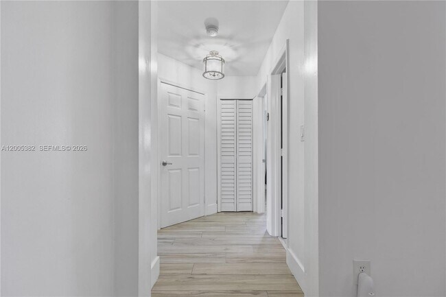 Building Photo - 8218 SW 163rd Pl