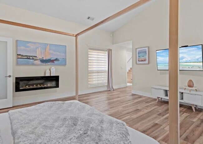 Building Photo - 24 Captiva Cir