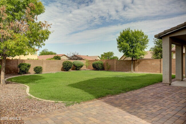 Building Photo - 6656 S Classic Way