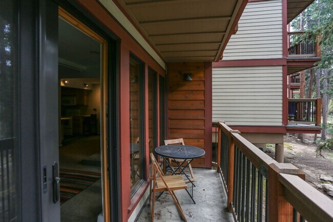 Building Photo - Walk to everything! Partially Furnished! Flexible lease terms!