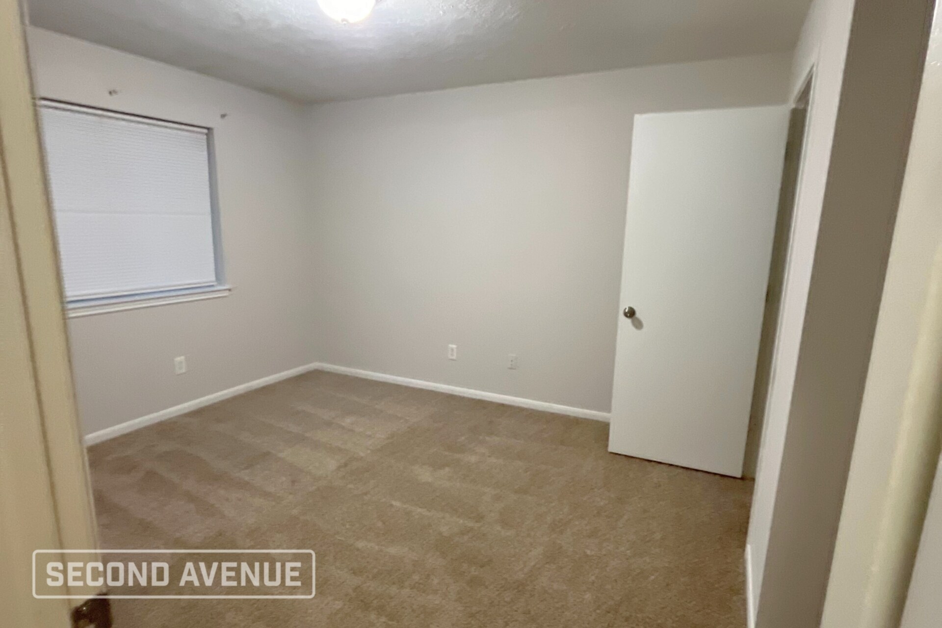 Building Photo - 4615 S Ridgewalk Dr