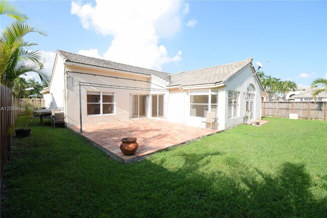 Building Photo - 15860 SW 77th St