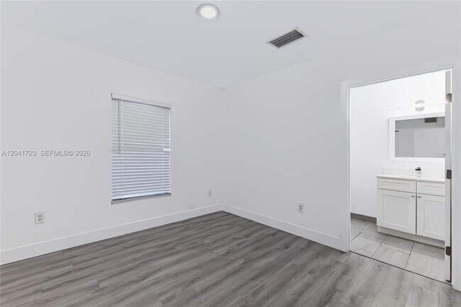 Building Photo - 7777 NW 8th Ct
