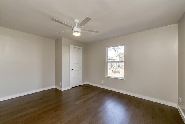 Building Photo - 4702 Bandera Rd