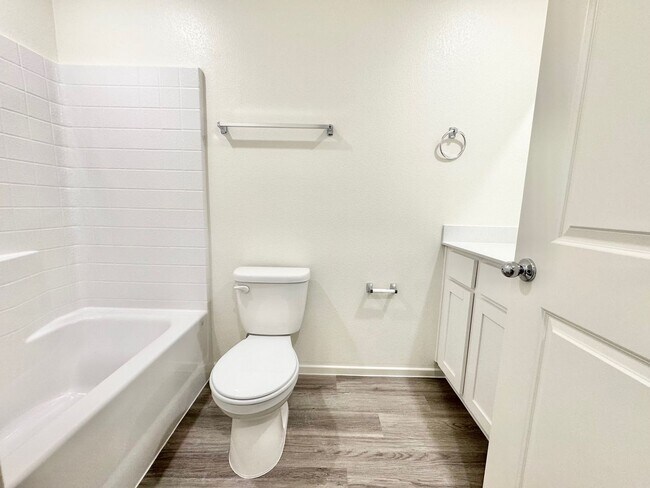 Building Photo - *NEW BUILD* BEAUTIFUL 2-STORY 3 BEDROOM, 2...