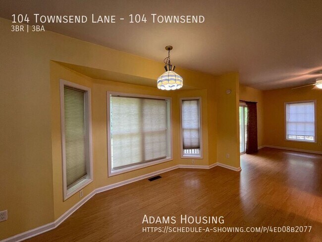 Building Photo - 104 Townsend Ln