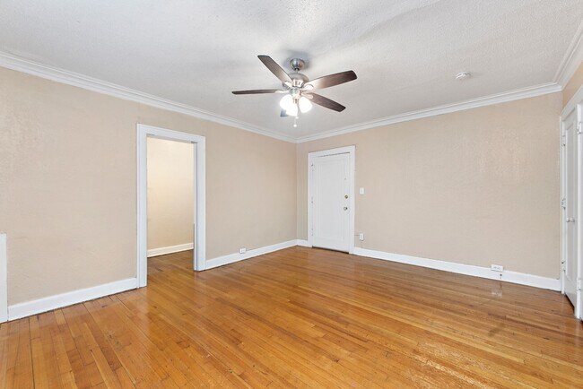 Floorplan - BROOKSIDE PLAZA