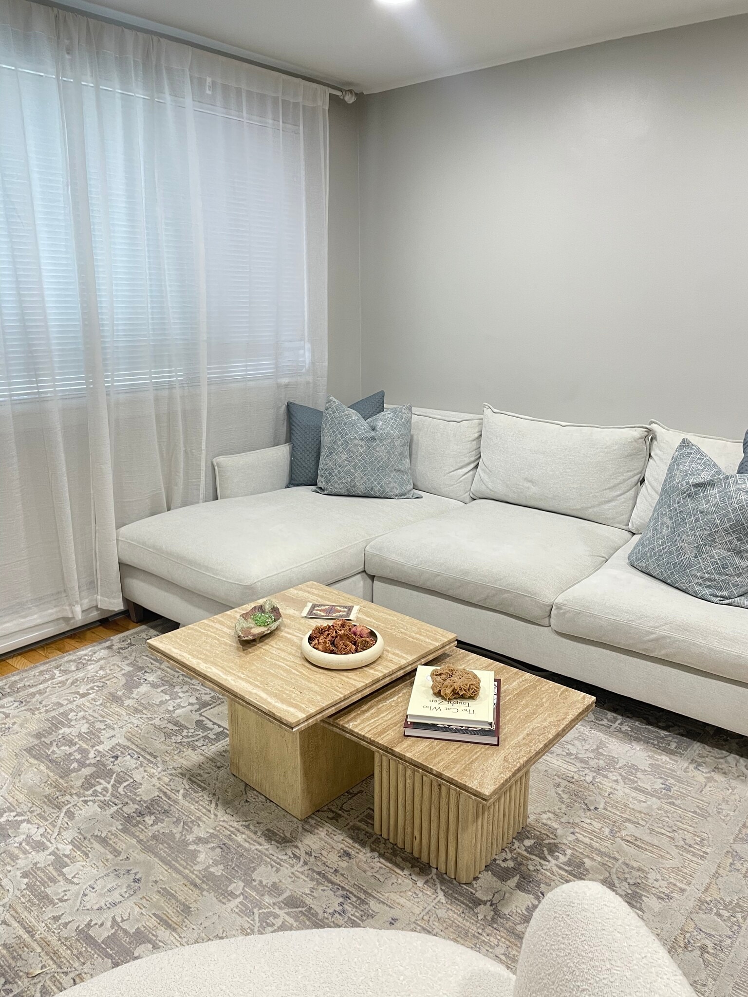 Building Photo - 100 Lakeview Ave