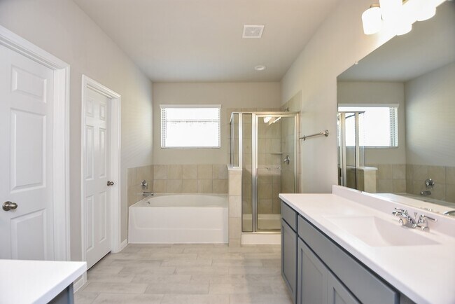 Building Photo - 1428 Sundown Gln Ln