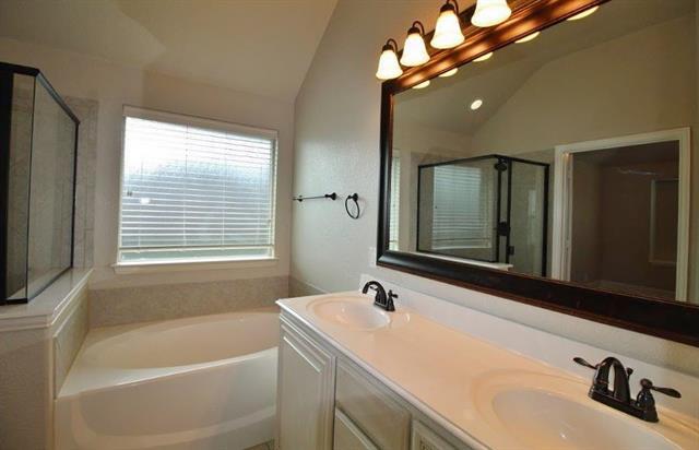 Building Photo - 6613 Meadow Glen Dr