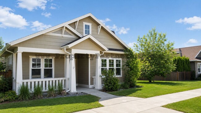 Building Photo - *** Beautiful *** 3 Bed 2 Bath house in Alder Creek