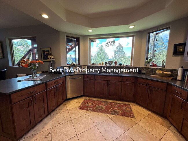 Building Photo - SHORT TERM, FULLY FURNISHED HOME IN EVERGREEN!!
